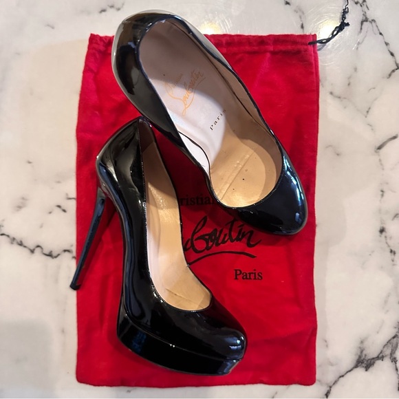*EUC* Authentic Christian Louboutin Patent Leather Pumps - Picture 7 of 7